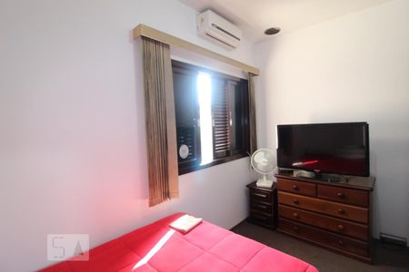 Casa à venda com 310m², 5 quartos e 2 vagasQuarto 2