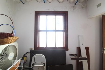 Casa à venda com 310m², 5 quartos e 2 vagasQuarto de serviço