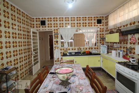 Casa à venda com 310m², 5 quartos e 2 vagasCozinha