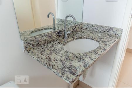 Banheiro de apartamento para alugar com 1 quarto, 45m² em Centro, Diadema