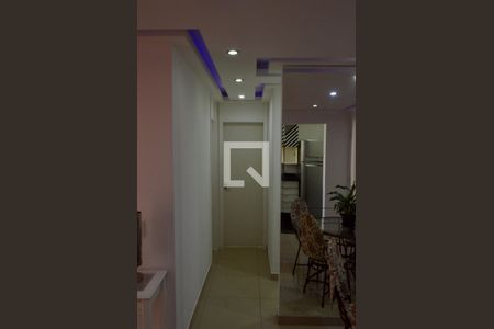 Corredor de apartamento para alugar com 2 quartos, 56m² em Jacarepaguá, Rio de Janeiro