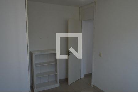 Quarto 1 de apartamento para alugar com 2 quartos, 56m² em Jacarepaguá, Rio de Janeiro