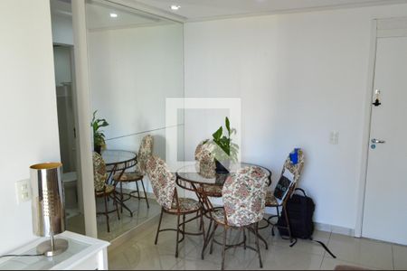 Sala de apartamento para alugar com 2 quartos, 56m² em Jacarepaguá, Rio de Janeiro
