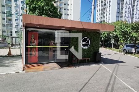 Apartamento para alugar com 56m², 2 quartos e 1 vaga Apartamento para alugar com 56m², 2 quartos e 1 vagaÁrea comum - Mini Mercado