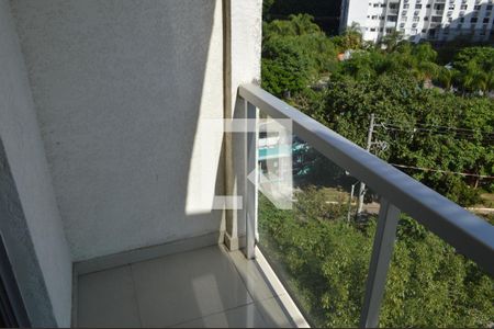 Varanda de apartamento para alugar com 2 quartos, 56m² em Jacarepaguá, Rio de Janeiro