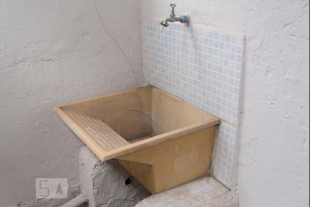 Casa para alugar com 60m², 1 quarto e sem vagaÁrea de Serviço