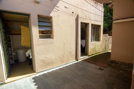 Casa à venda com 480m², 4 quartos e 4 vagasLavanderia