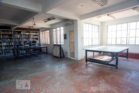 Casa à venda com 480m², 4 quartos e 4 vagasSalão 