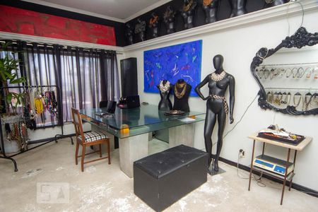 Casa à venda com 480m², 4 quartos e 4 vagasQuarto 