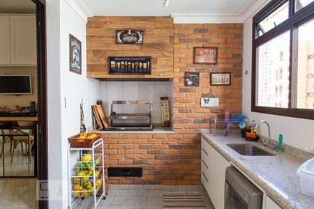 Apartamento à venda com 246m², 3 quartos e 4 vagasÁrea Gourmet