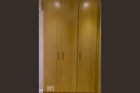 Apartamento à venda com 246m², 3 quartos e 4 vagasCloset