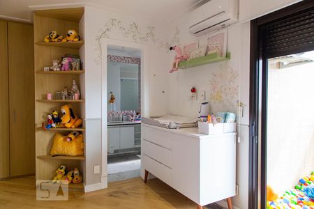 Apartamento à venda com 246m², 3 quartos e 4 vagasQuarto Suíte 3