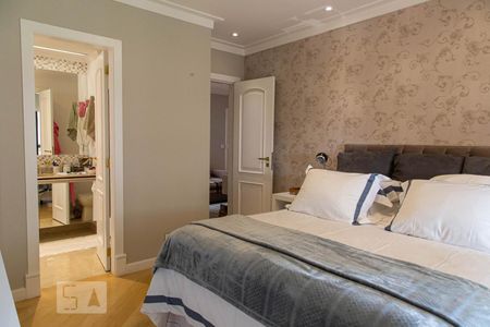 Apartamento à venda com 246m², 3 quartos e 4 vagasQuarto Suíte 1