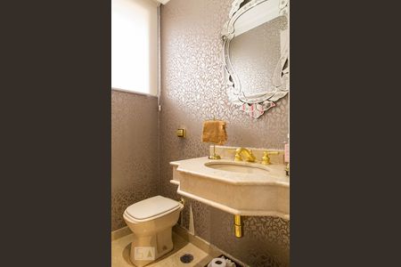 Apartamento à venda com 246m², 3 quartos e 4 vagasLavabo