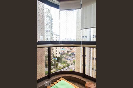 Apartamento à venda com 246m², 3 quartos e 4 vagasVaranda do Quarto