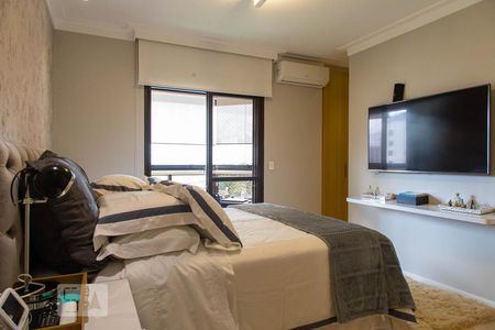 Apartamento à venda com 246m², 3 quartos e 4 vagasQuarto Suíte 1