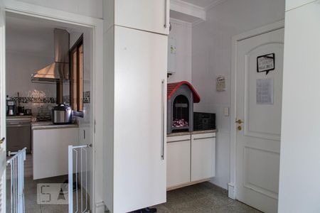 Apartamento à venda com 246m², 3 quartos e 4 vagasÁrea de Serviço