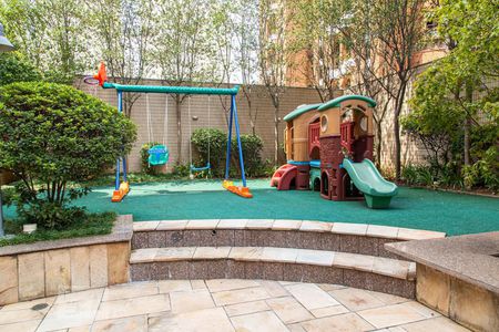 Apartamento à venda com 246m², 3 quartos e 4 vagasPlayground