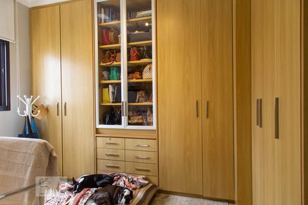 Apartamento à venda com 246m², 3 quartos e 4 vagasEscritório