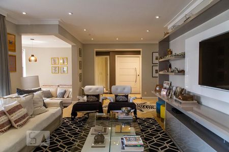 Apartamento à venda com 246m², 3 quartos e 4 vagasSala