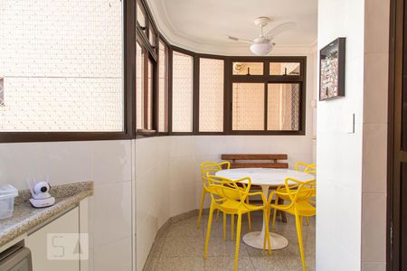 Apartamento à venda com 246m², 3 quartos e 4 vagasÁrea Gourmet