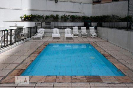 Apartamento para alugar com 50m², 2 quartos e 1 vagaÁrea comum