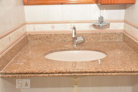 Apartamento à venda com 100m², 3 quartos e 1 vagaBanheiro - Torneira