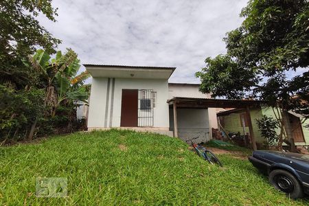 Casa à venda com 59m², 2 quartos e 1 vagaFachada