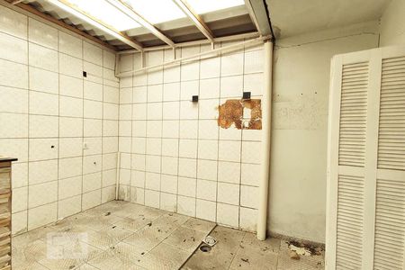 Casa à venda com 59m², 2 quartos e 1 vagaÁrea de Serviço