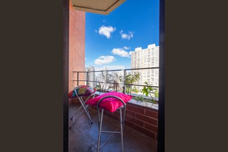 Sala - Varanda de apartamento para alugar com 2 quartos, 100m² em Pinheiros, São Paulo