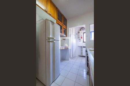 Apartamento para alugar com 100m², 2 quartos e 1 vaga Apartamento para alugar com 100m², 2 quartos e 1 vagaCozinha