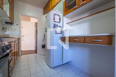 Apartamento para alugar com 100m², 2 quartos e 1 vaga Apartamento para alugar com 100m², 2 quartos e 1 vagaCozinha
