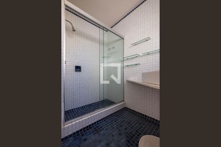 Apartamento para alugar com 100m², 2 quartos e 1 vaga Apartamento para alugar com 100m², 2 quartos e 1 vagaSuíte 1 - Banheiro