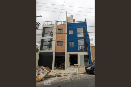 Apartamento para alugar com 46m², 2 quartos e sem vagafachada