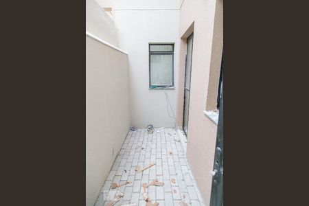 Apartamento para alugar com 45m², 2 quartos e sem vaga Apartamento para alugar com 45m², 2 quartos e sem vagaQuintal