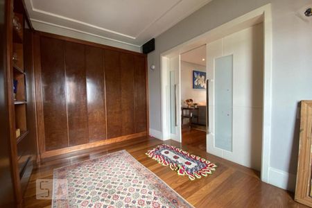 Sala de Estar de apartamento à venda com 3 quartos, 235m² em Vila Suzana, São Paulo