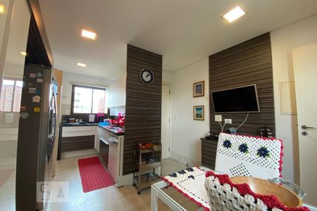 Apartamento à venda com 235m², 3 quartos e 4 vagas Apartamento à venda com 235m², 3 quartos e 4 vagasCozinha