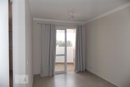 Sala de apartamento para alugar com 1 quarto, 35m² em Vila Mazzei, São Paulo