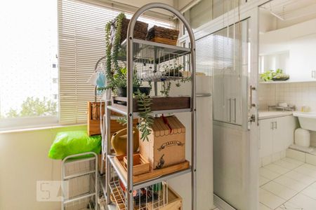 Apartamento para alugar com 210m², 3 quartos e 1 vaga Apartamento para alugar com 210m², 3 quartos e 1 vagaQuarto de Serviço