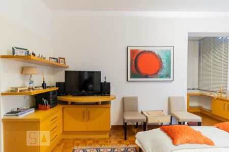 Apartamento para alugar com 210m², 3 quartos e 1 vaga Apartamento para alugar com 210m², 3 quartos e 1 vagaSuíte 1