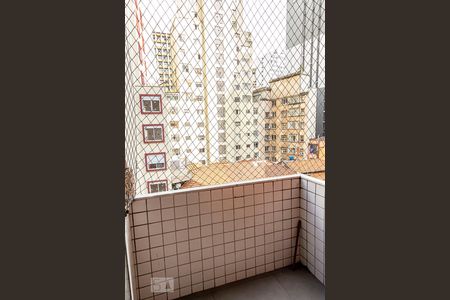 Varanda de kitnet/studio à venda com 1 quarto, 38m² em Centro, São Paulo