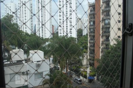 Apartamento à venda com 70m², 2 quartos e 1 vaga Apartamento à venda com 70m², 2 quartos e 1 vagaVista da Sala