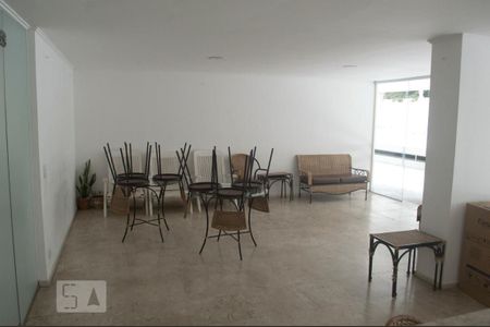 Apartamento à venda com 70m², 2 quartos e 1 vaga Apartamento à venda com 70m², 2 quartos e 1 vagaSalão de Festas