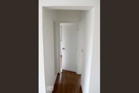 Apartamento à venda com 70m², 2 quartos e 1 vaga Apartamento à venda com 70m², 2 quartos e 1 vagaCorredor