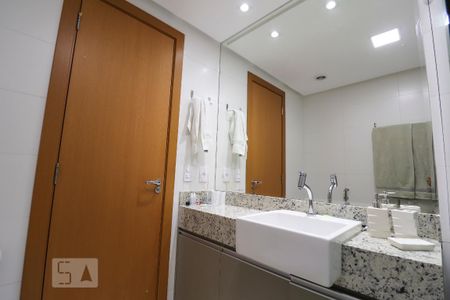 Apartamento para alugar com 99m², 2 quartos e 1 vaga Apartamento para alugar com 99m², 2 quartos e 1 vagaBanheiro da Suíte 2