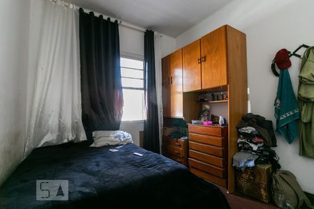 Quarto 2 de casa à venda com 3 quartos, 180m² em Vila Carrão, São Paulo
