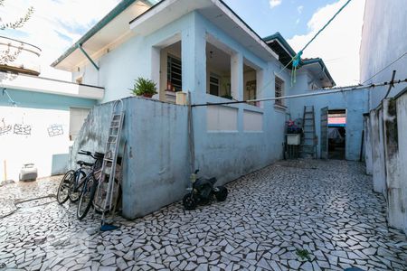 Casa à venda com 180m², 3 quartos e 4 vagasQuintal