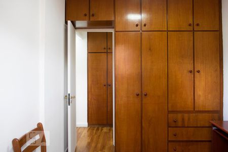 QUARTO 2 de apartamento para alugar com 2 quartos, 77m² em Moinho Velho, São Paulo