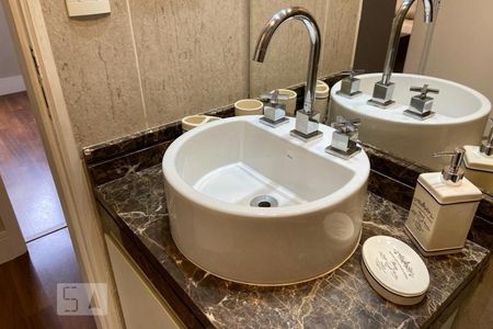 Apartamento para alugar com 67m², 3 quartos e 2 vagasBanheiro - Torneira