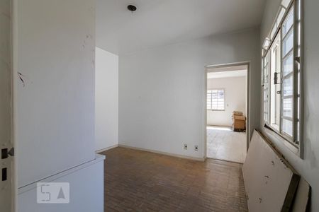 Casa à venda com 282m², 4 quartos e 3 vagasQuarto 